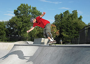 Garry Moore skateboarding